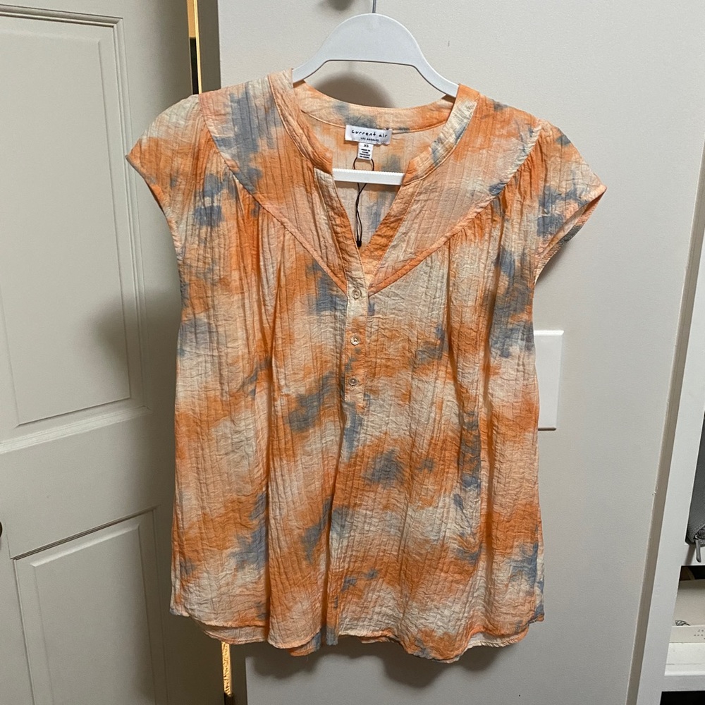 Current Air short sleeved top- NWOT